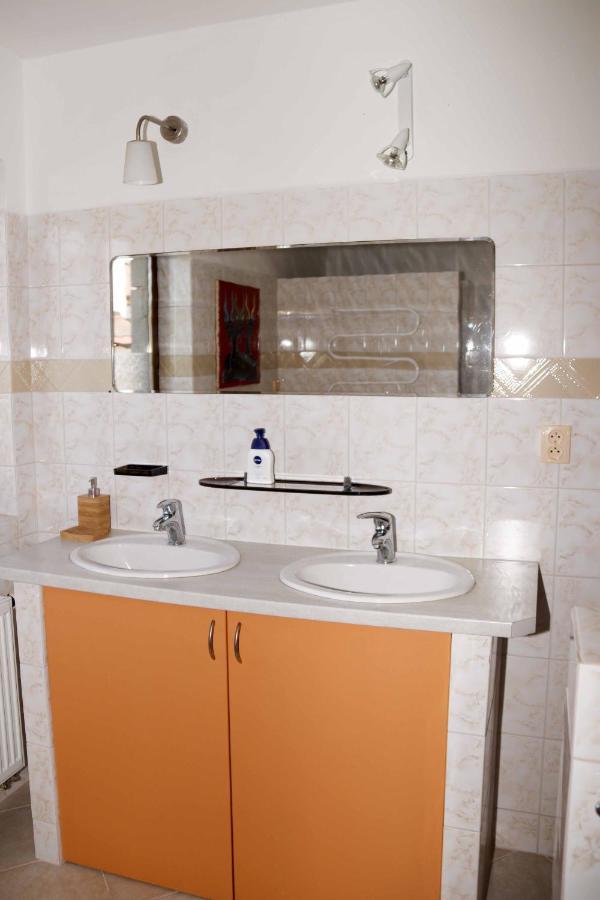 Apartman U Vagnera Dvůr Králové nad Labem Exterior foto