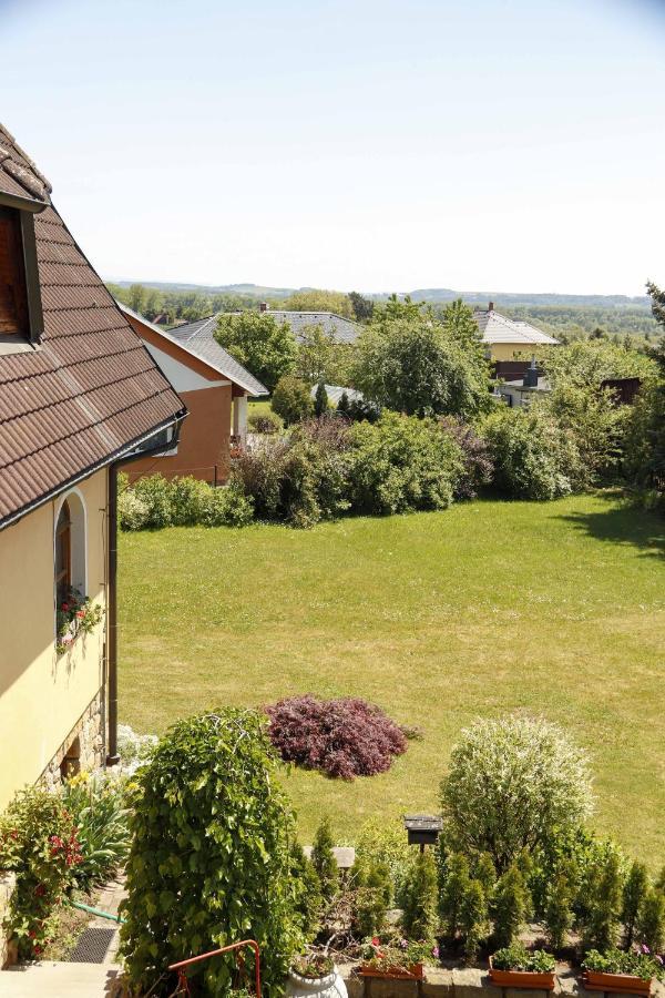 Apartman U Vagnera Dvůr Králové nad Labem Exterior foto
